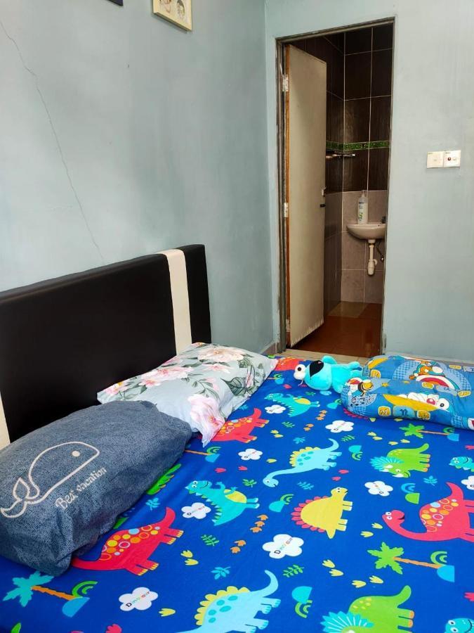 Holiday Home Bagan Lalang 5 Aircon Кампонг-Баган-Лаланг Экстерьер фото